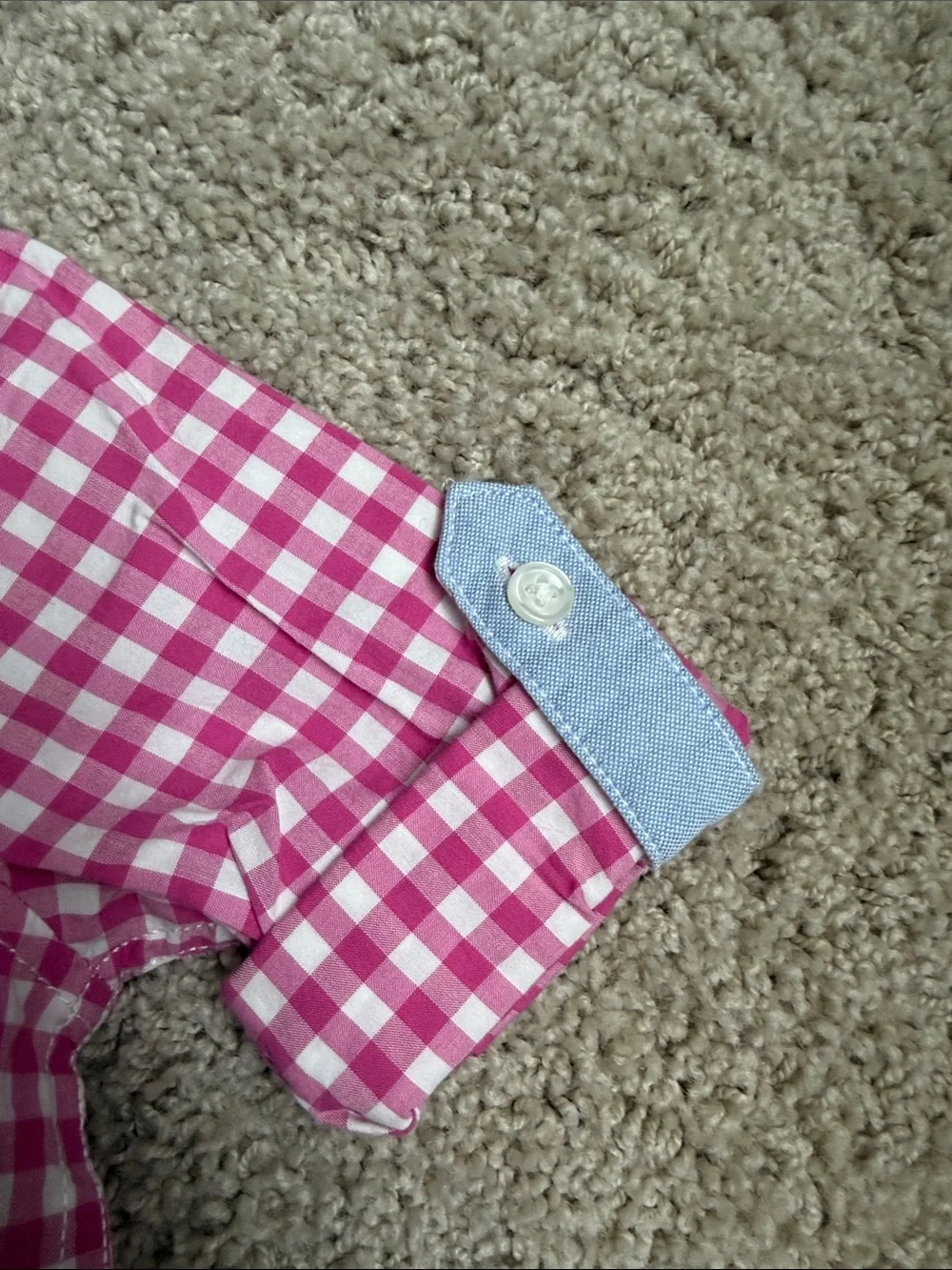 GAP crisp pink